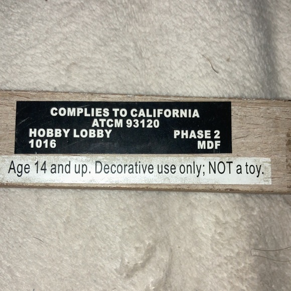 Wooden Hobby lobby arrow sign - Picture 2 of 2